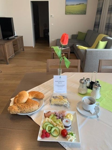 Mattone Aparthotel Lanzenkirchen Exteriör bild